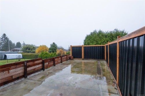 427 Davis Rd, Ladysmith, BC 