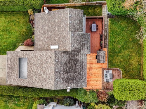 4179 Tuxedo Dr, Saanich, BC 