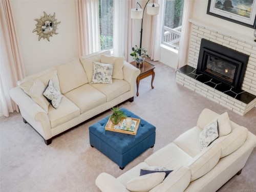 4179 Tuxedo Dr, Saanich, BC 