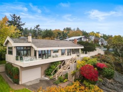 2923 Mt. Baker View Rd  Saanich, BC V8N 1Z6