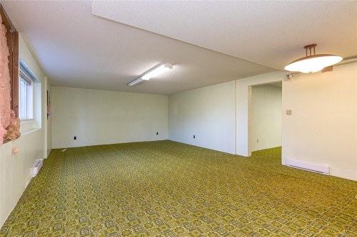 2020 Saltair Pl, Saanich, BC 