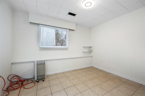 5869 Brier Ave, Duncan, BC 