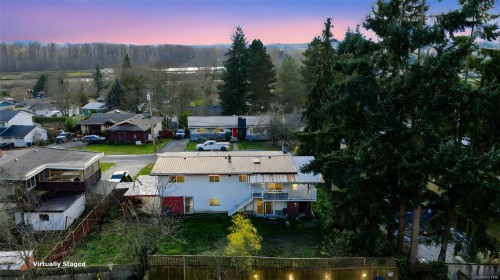 5869 Brier Ave, Duncan, BC 