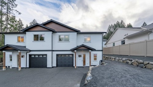 668 Sanderson Rd  Ladysmith, BC V9G 0A7