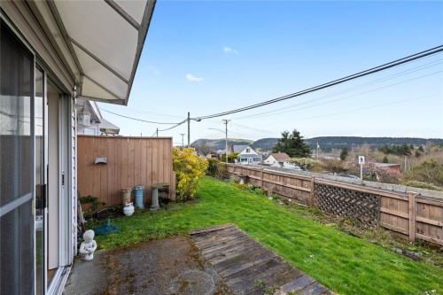 3-100 First Ave, Ladysmith, BC 