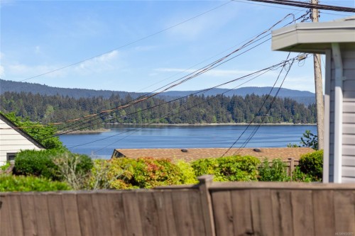 3-100 First Ave, Ladysmith, BC 