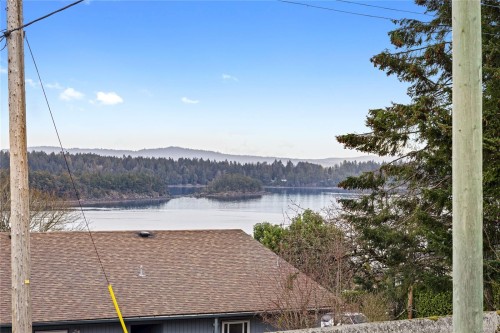 3-100 First Ave, Ladysmith, BC 