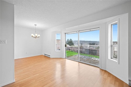 3-100 First Ave, Ladysmith, BC 