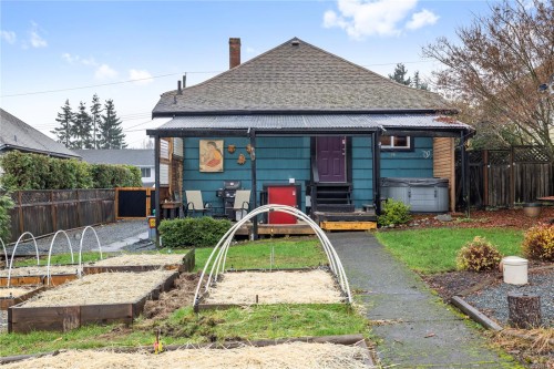 24 Watkins St, Nanaimo, BC 