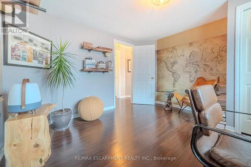 139 Brigade Drive, Hamilton, ON - Indoor Photo Showing Other Room