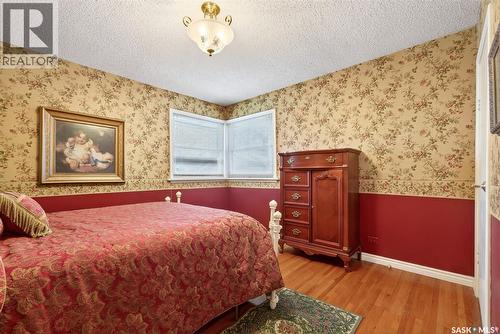 3102 Assiniboine Avenue, Regina, SK - Indoor Photo Showing Bedroom