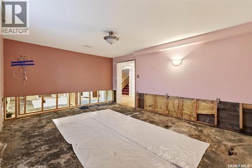 3102 Assiniboine Avenue, Regina, SK - Indoor