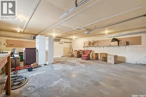 3102 Assiniboine Avenue, Regina, SK - Indoor Photo Showing Garage