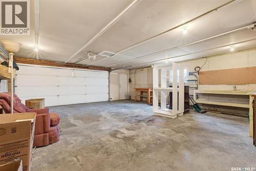 3102 Assiniboine Avenue, Regina, SK - Indoor Photo Showing Garage