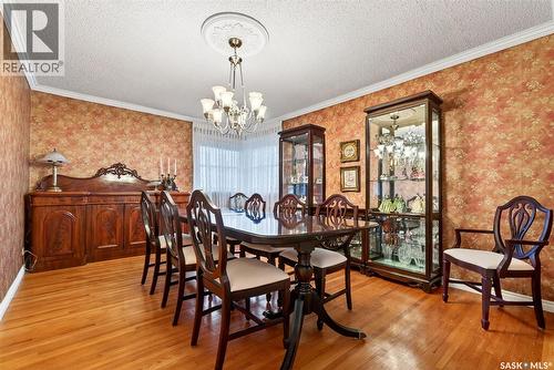 3102 Assiniboine Avenue, Regina, SK - Indoor Photo Showing Dining Room