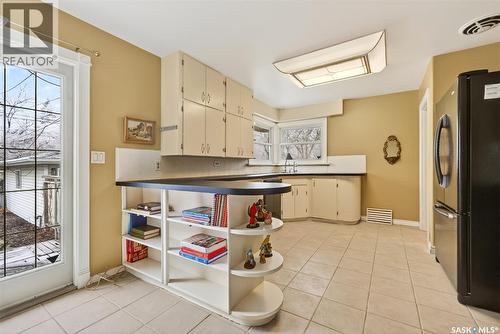 3102 Assiniboine Avenue, Regina, SK - Indoor