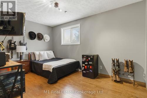 72 Amaranth Street E, East Luther Grand Valley (Grand Valley), ON - Indoor Photo Showing Bedroom
