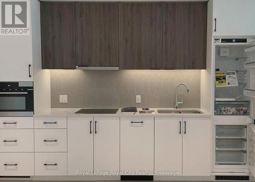 1105 - 741 King Street, Kitchener, ON 