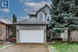 755 SOUTHWOOD WAY  Woodstock (Woodstock - South), ON N4V 1G5