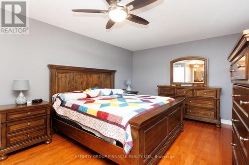 8 Horton Place, Kawartha Lakes (Lindsay), ON - Indoor Photo Showing Bedroom