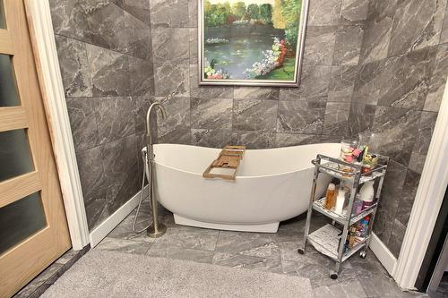 Salle de bains - 761 Av. Terry-Fox, Rouyn-Noranda, QC - Indoor Photo Showing Bathroom