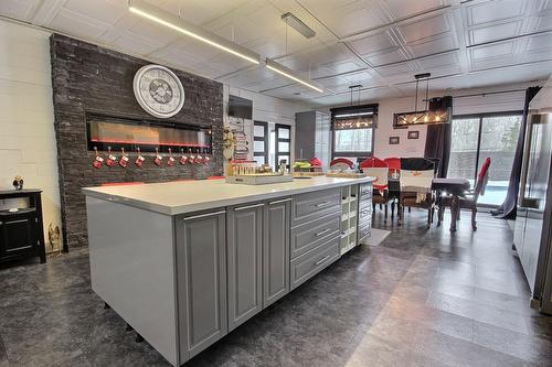 Cuisine - 761 Av. Terry-Fox, Rouyn-Noranda, QC - Indoor Photo Showing Other Room