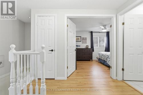 48 Alderson Drive, Cambridge, ON - Indoor Photo Showing Other Room