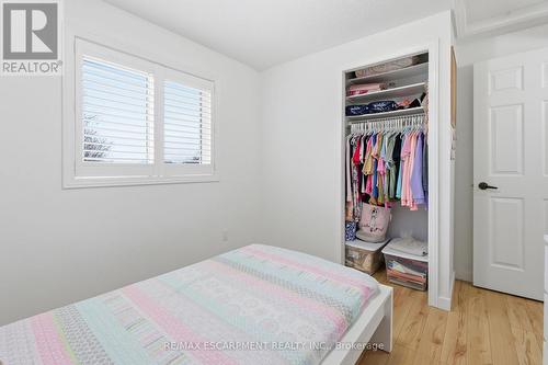 48 Alderson Drive, Cambridge, ON - Indoor Photo Showing Bedroom