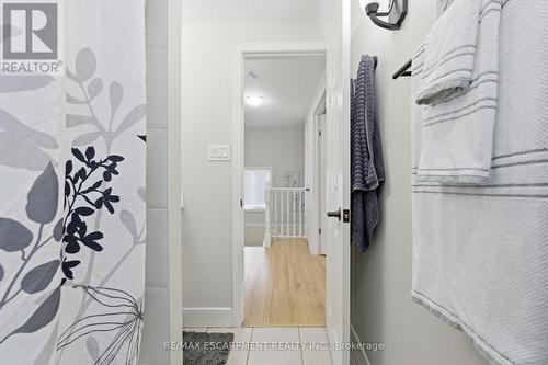 48 Alderson Drive, Cambridge, ON - Indoor