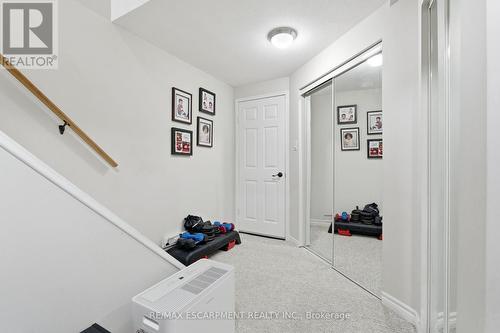 48 Alderson Drive, Cambridge, ON - Indoor Photo Showing Other Room