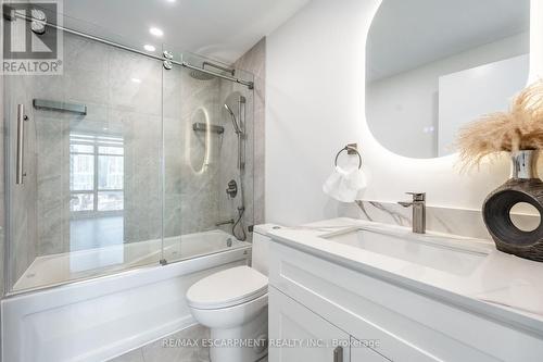 1109 - 35 Mariner Terrace, Toronto, ON - Indoor Photo Showing Bathroom