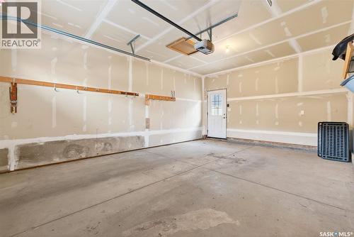 4348 Shaffer Street, Regina, SK - Indoor Photo Showing Garage
