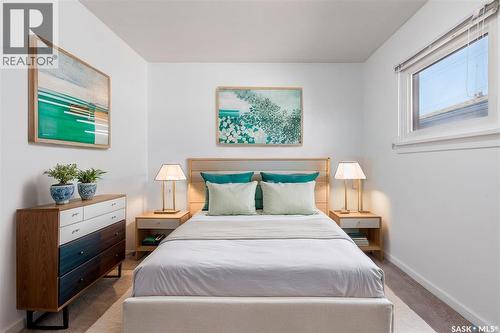280 Athabasca Street E, Moose Jaw, SK - Indoor Photo Showing Bedroom
