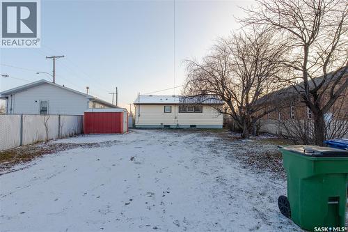 280 Athabasca Street E, Moose Jaw, SK - Outdoor