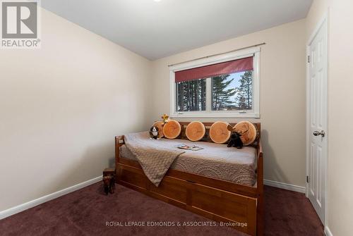 40925 Highway 41, Laurentian Valley, ON - Indoor Photo Showing Bedroom