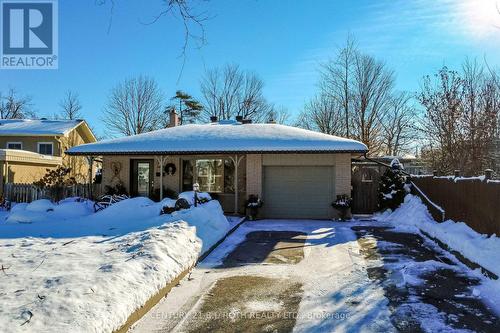 3 Marwendy Drive, Barrie, ON - Outdoor