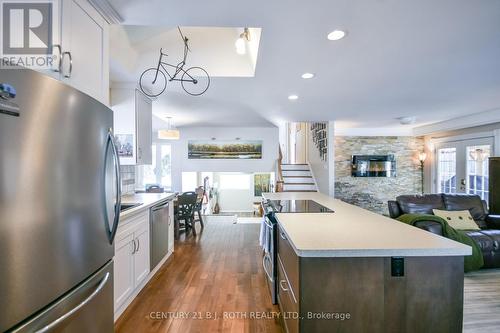 Open concept main floor - 3 Marwendy Drive, Barrie, ON - Indoor Photo Showing Kitchen With Upgraded Kitchen