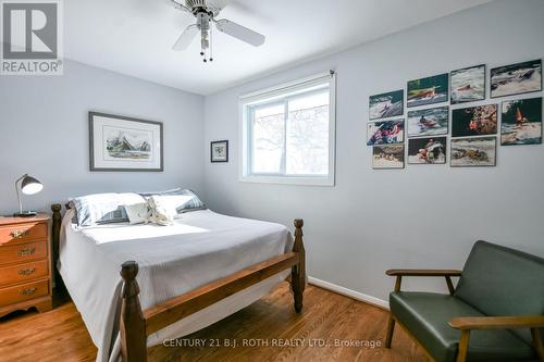 Bedroom 2 - 3 Marwendy Drive, Barrie, ON - Indoor Photo Showing Bedroom