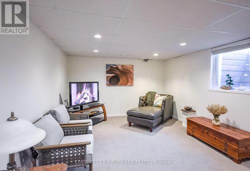 3 Marwendy Drive, Barrie, ON - Indoor