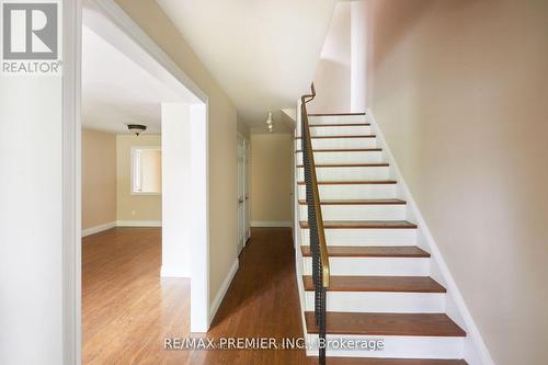 39 Daphne Crescent, Barrie, ON - Indoor Photo Showing Other Room