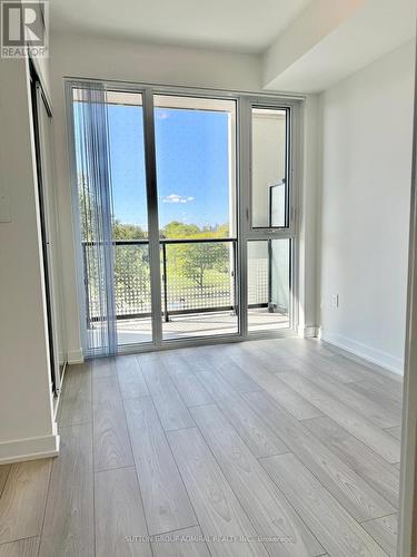 326 - 5858 Yonge Street, Toronto, ON - Indoor Photo Showing Other Room