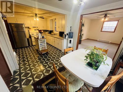 369 Casey Road, Belleville (Thurlow Ward), ON - Indoor Photo Showing Dining Room