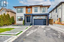 6 CRESTON ROAD  Toronto, ON M6A 1J1