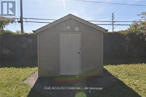 65 Irving Place, London East (East D), ON - Outdoor