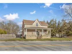 166 LONDON Road  Thamesville, ON N0P 2K0