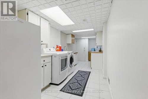 348 Old Stone Road, Waterloo, ON - Indoor Photo Showing Laundry Room