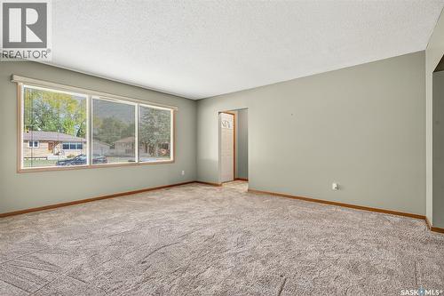 1113 Vaughan Street, Moose Jaw, SK - Indoor Photo Showing Other Room