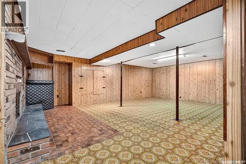 1113 Vaughan Street, Moose Jaw, SK - Indoor