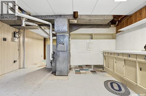 1113 Vaughan Street, Moose Jaw, SK - Indoor