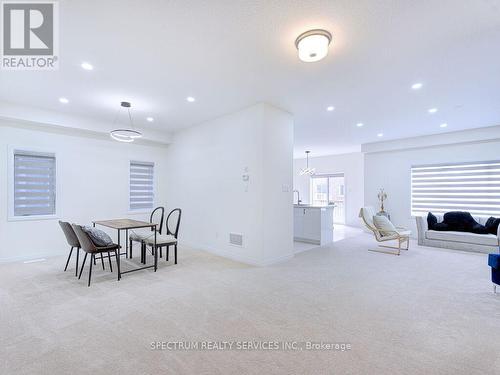 44 Dennis Avenue, Brantford, ON - Indoor